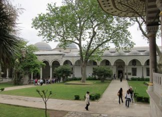 Exploring Cultural Landmarks and Traditional Crafts in Kazanlak